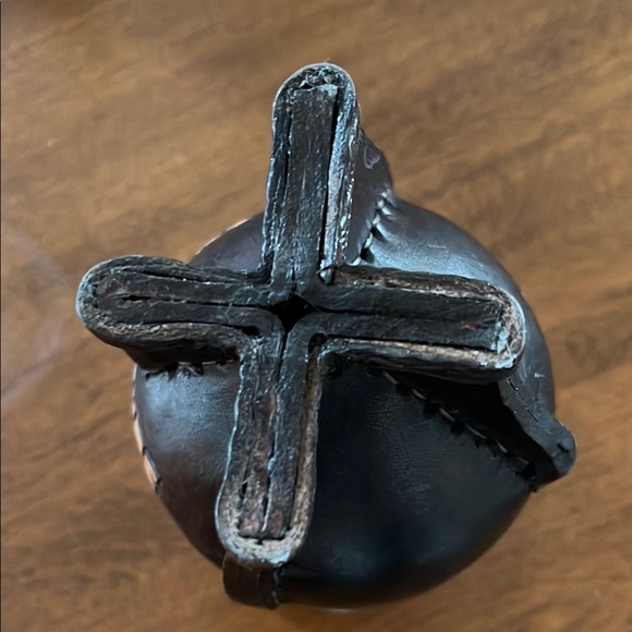 YERBA south american cowboy tea cup leather torpedo uruguay pottery bowl art - Picture 3 of 3